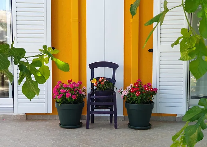 The Yellow House I 2br Retreat Near Myrtos Andipáta