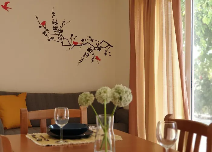 The Yellow House I 2br Retreat Near Myrtos Appartamento *